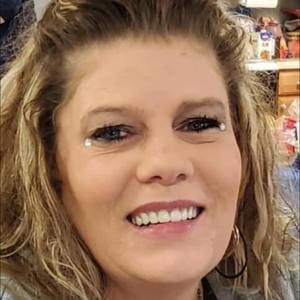 Meet your Posher, Becky